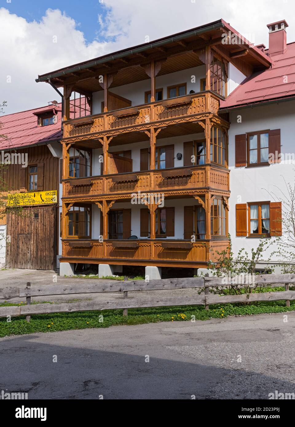 Oberstdorf, Ferienhaus, Balkon, Holz, Bayern, Alemania Foto de stock