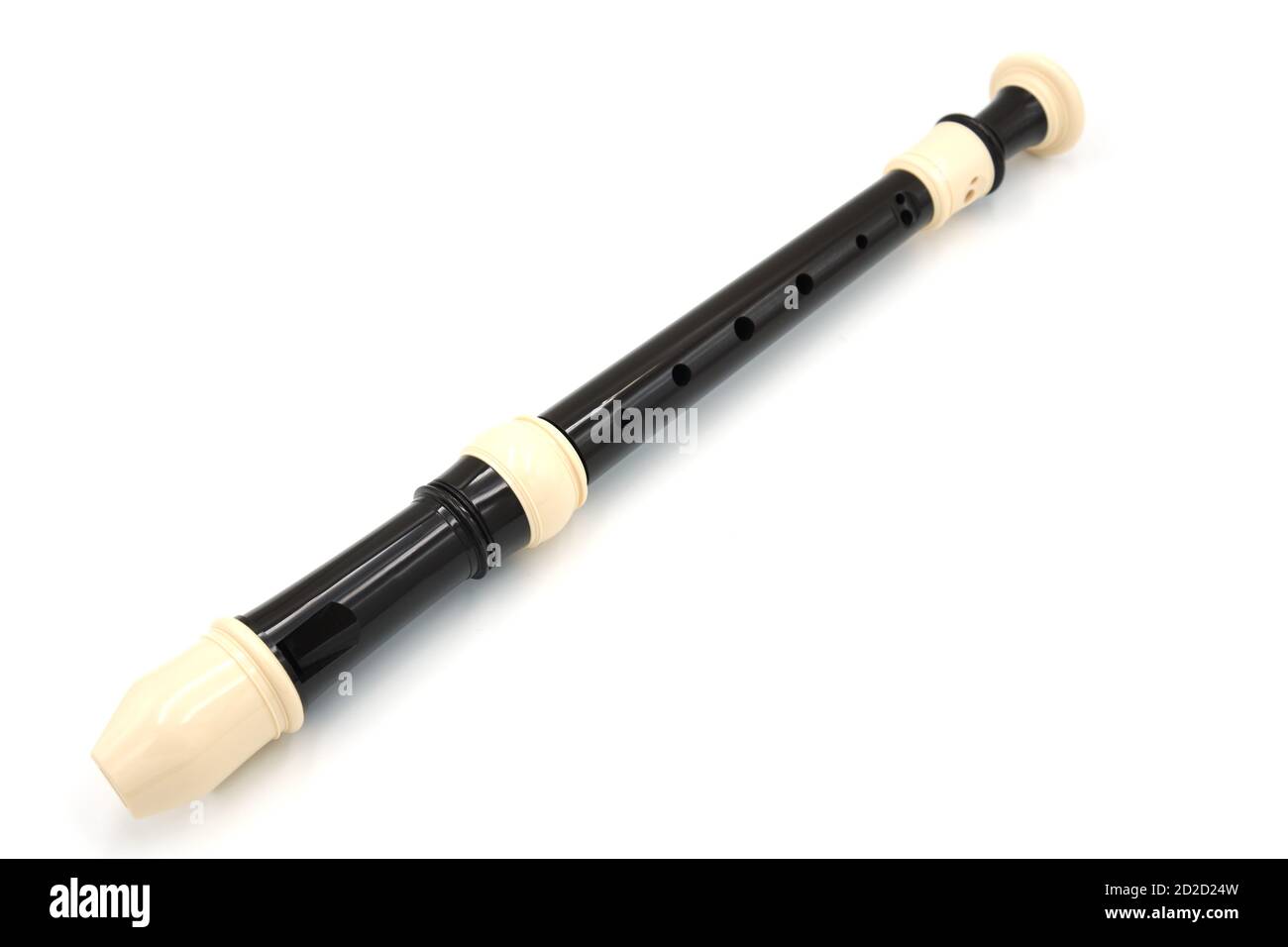 Flauta negra sobre fondo blanco aislado, vista superior Fotografía de stock  - Alamy