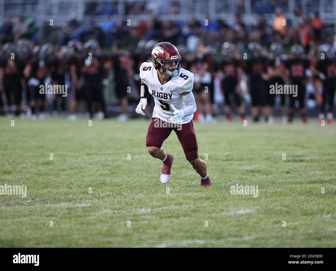 Acción de fútbol con Rigby vs Post Falls High School en Post Falls