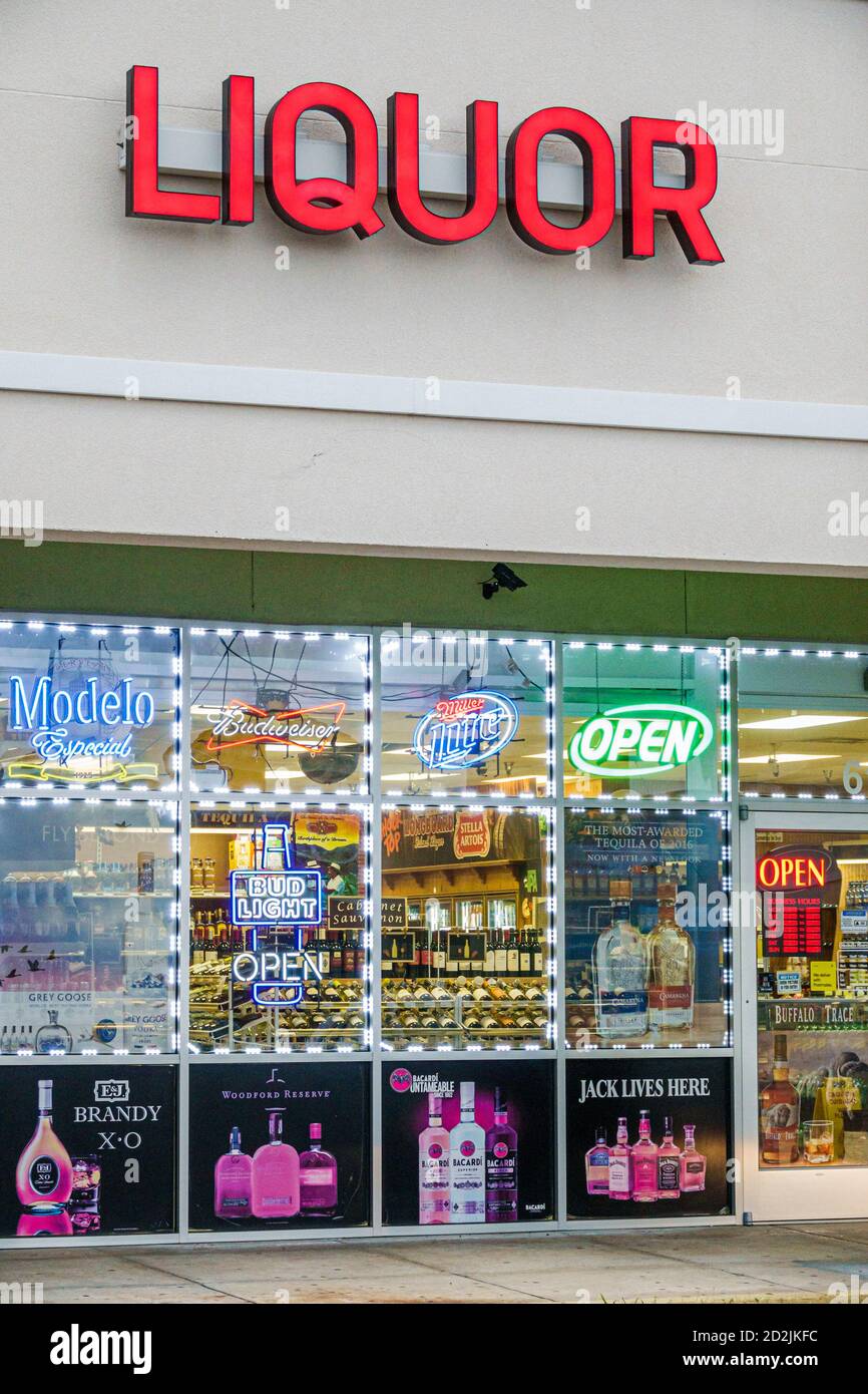 Tiendas de licores costeras o turísticas