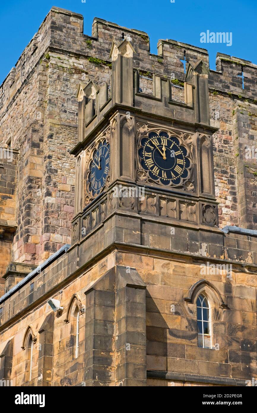 Castillo de Lancaster. Torre del reloj. Lancashire Reino Unido Foto de stock