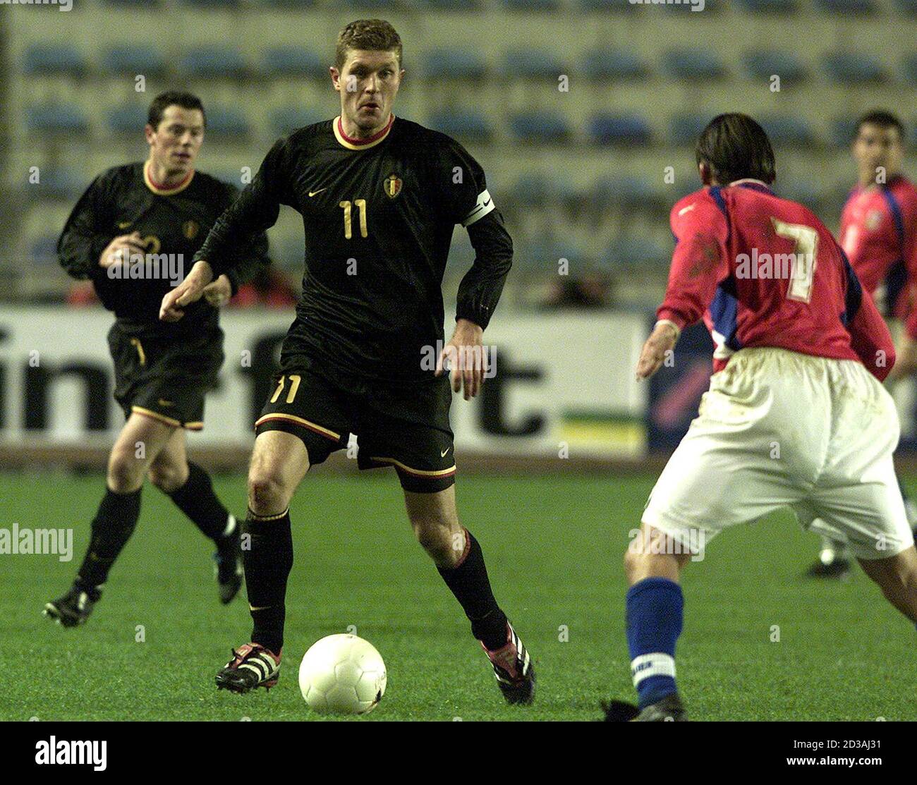 [Imagen: el-belga-verheyen-y-el-checo-jankulovski...d3aj31.jpg]