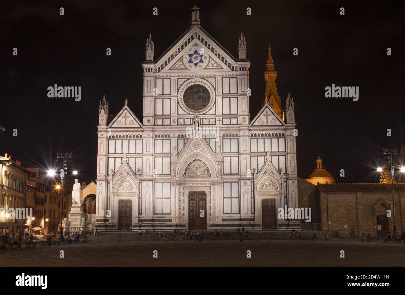 Iglesia de Santa Croce en Florencia, Toscana, Italia. Foto de stock