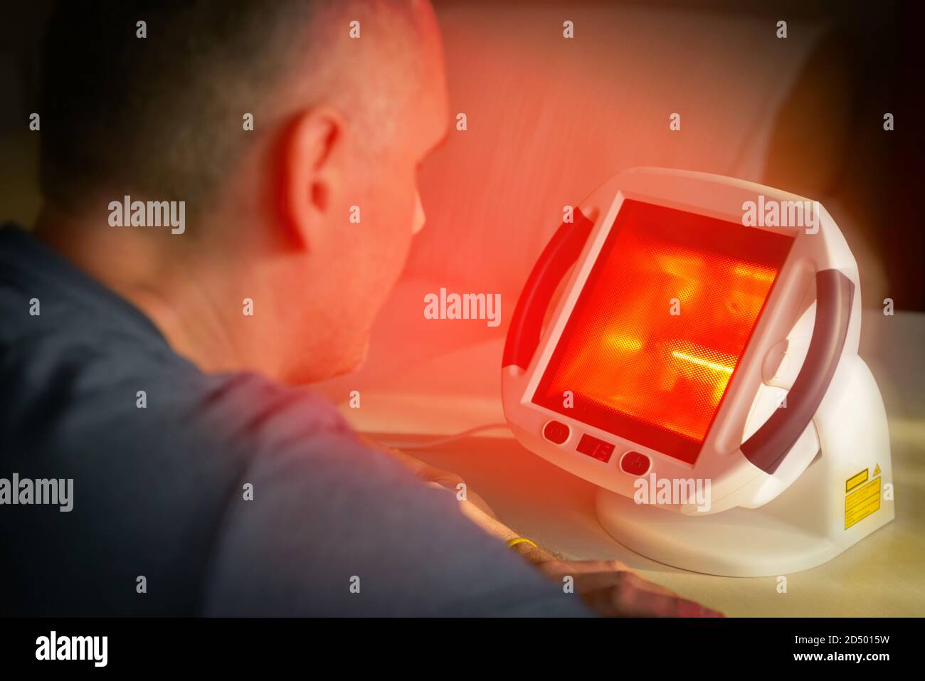 Tratamiento de luz infrarroja fotografías e imágenes de alta resolución -  Alamy
