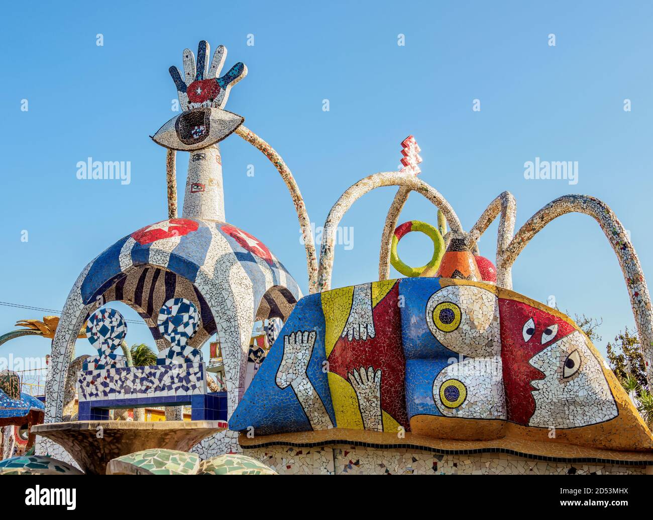 Casa de Fuster, vista detallada, Fusterlandia, Barrio Jaimanitas, Distrito Playa, la Habana, Provincia de la Habana, Cuba Foto de stock
