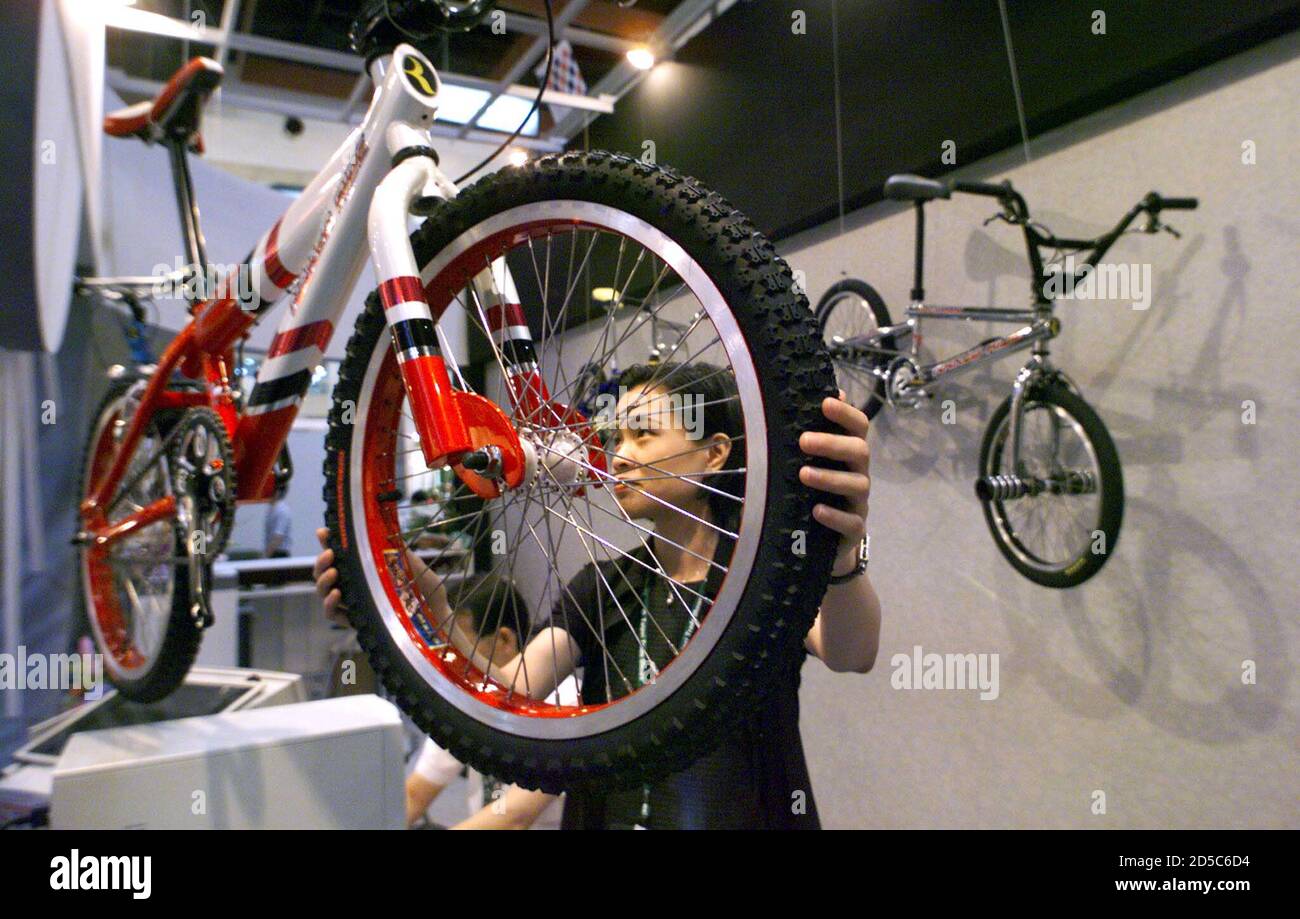 9 millones de bicicletas fotografías e imágenes de alta resolución - Alamy