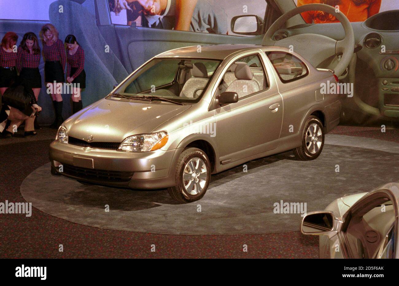 Toyota Echo Fotos E Imagenes De Stock Alamy