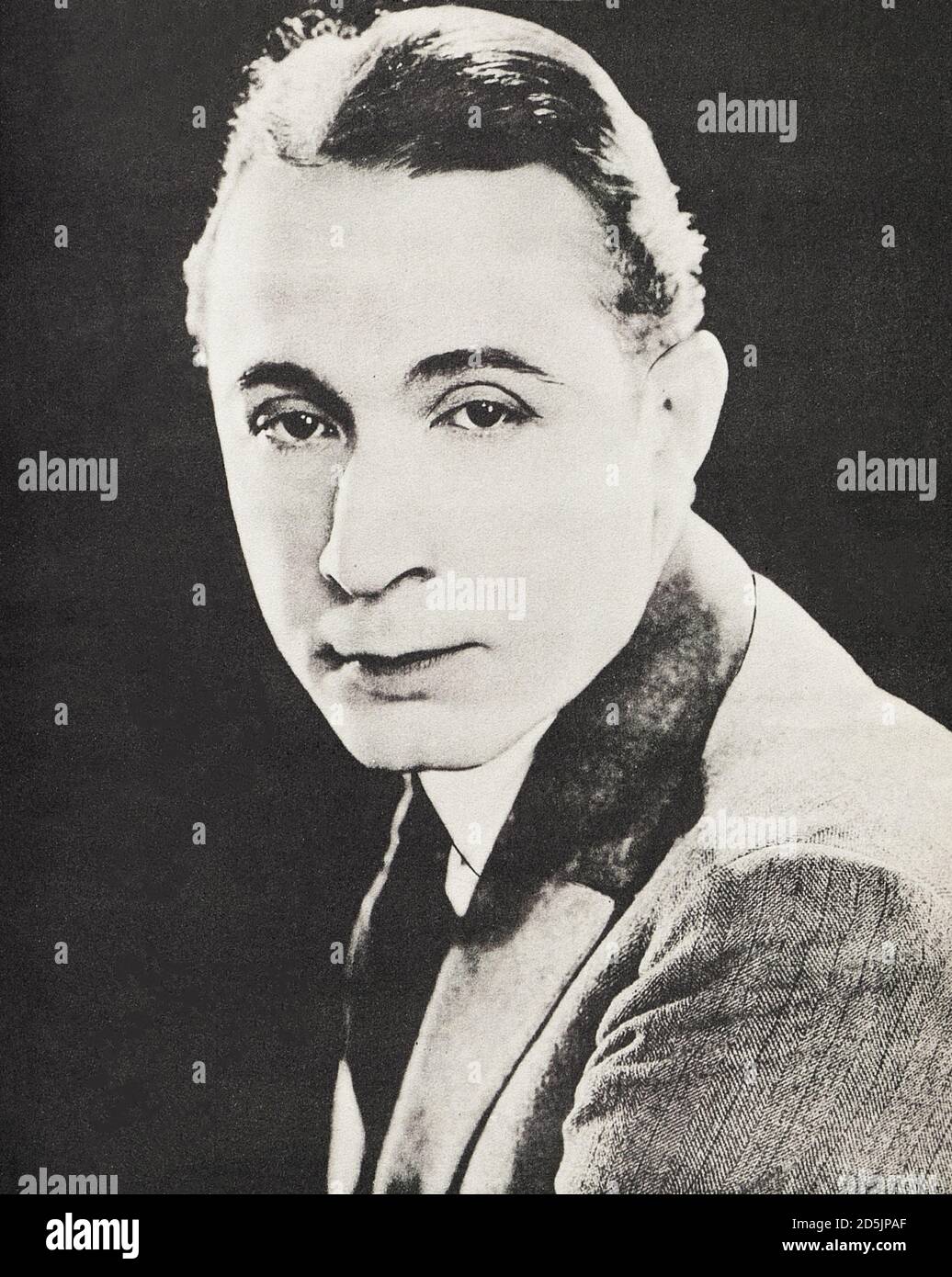Monte Blue (nacido Gerard Montgomery Bluefeather; 1887 – 1963) fue un actor de cine que comenzó su carrera como líder romántico en la era silenciosa; y para decad Foto de stock