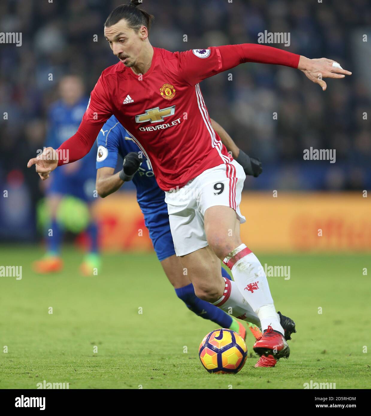 El Manchester United Zlatan Ibrahimovic en acción Fotografía de stock -  Alamy
