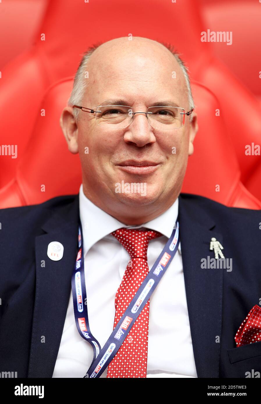 Shaun Harvey, director ejecutivo de la Liga de Fútbol inglesa, antes de la coincidencia Foto de stock