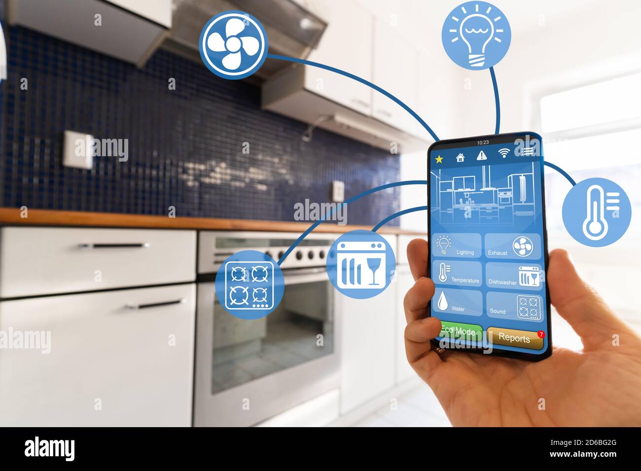 Smart Kitchen Home Automation Control Tech Características Foto de stock
