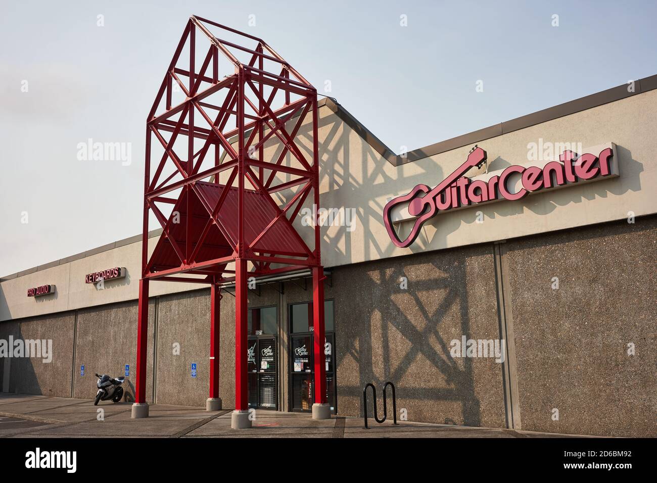 Malas noticias: Guitar Center está al borde de la quiebra Pólvora