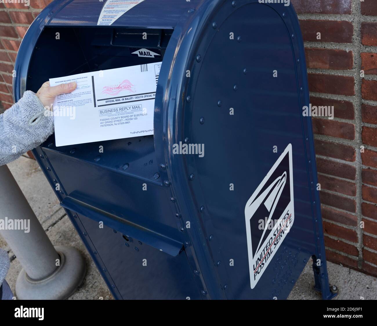Votación por correo, Estados Unidos, elección probatoria, 2020, buzón de correos Foto de stock
