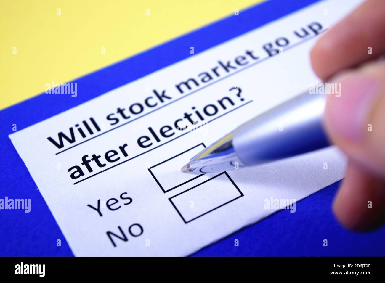 ¿el mercado de valores sube después de las elecciones? ¿Sí o no? Foto de stock