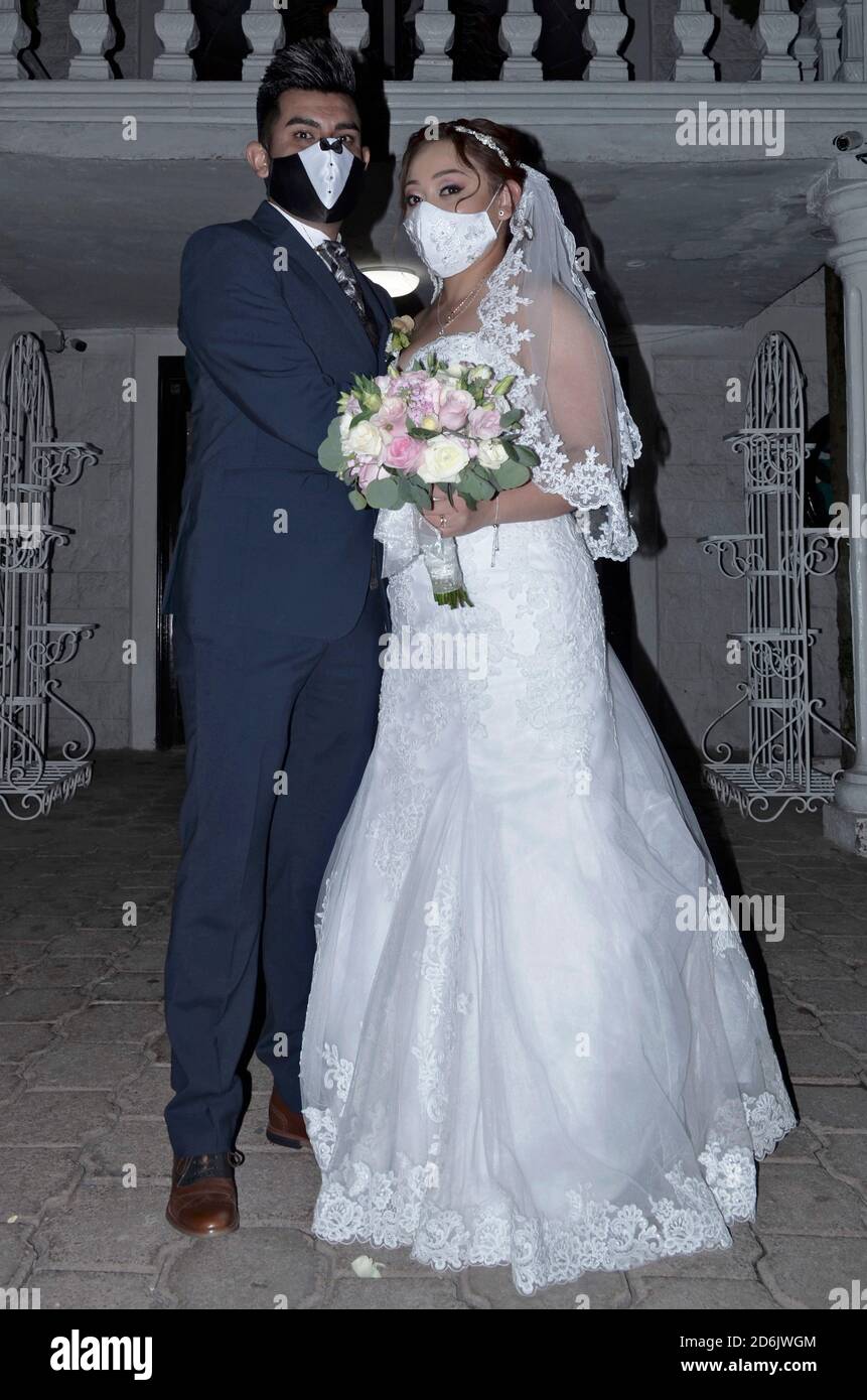 17 de octubre de 2020: 16 de octubre de 2020 México, México. Boda de Yazmin Juárez e Ignacio Hernández. México se está adaptando cada vez más a la llamada 17 de octubre de 2020: 16 de octubre de 2020 México, México. Boda de Yazmin Juárez e Ignacio Hernández. México se está adaptando cada vez más a la llamada