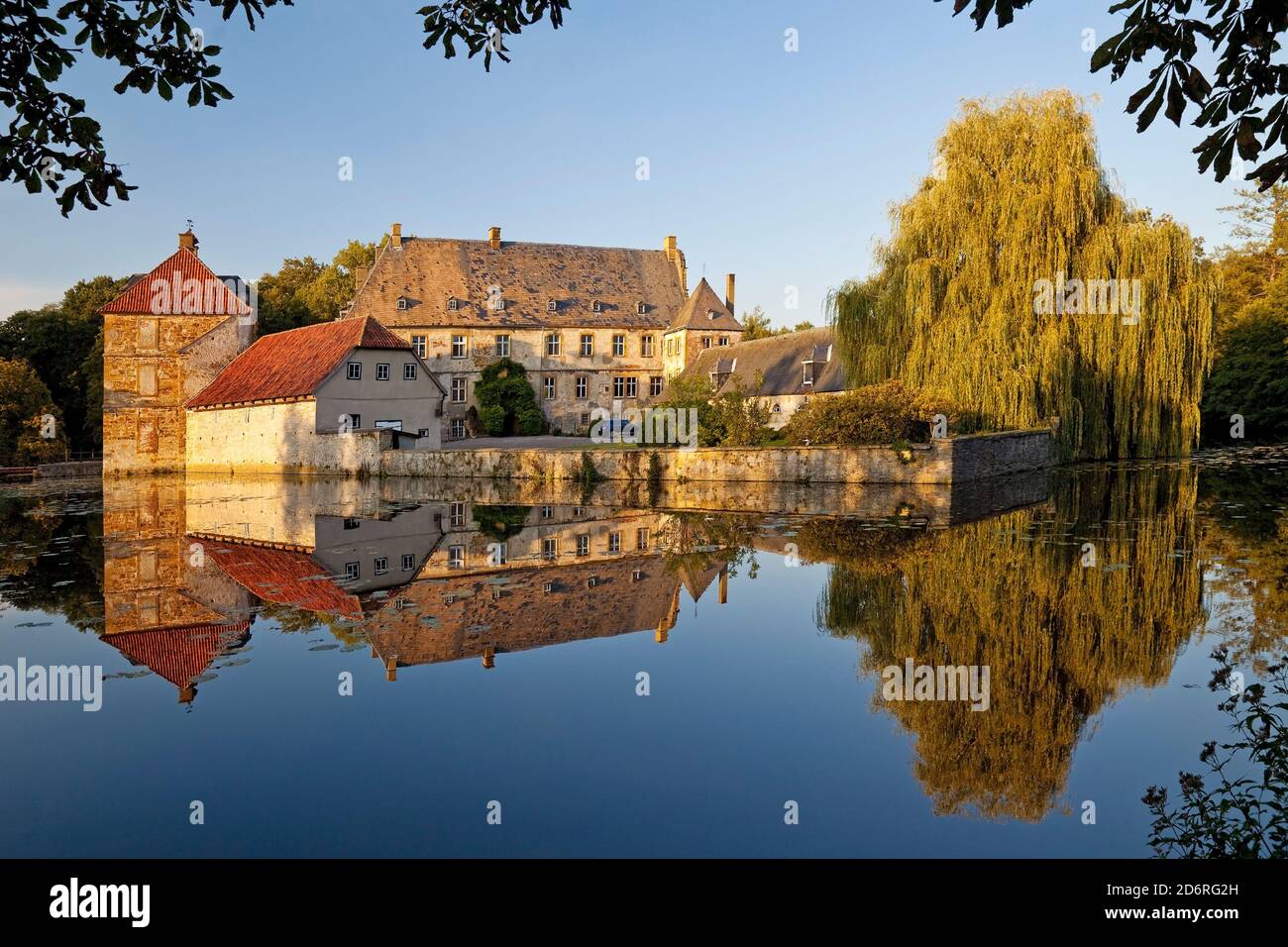 Watercastle Tatenhausen, Alemania, Renania del Norte-Westfalia, Westfalia del este, Halle Foto de stock