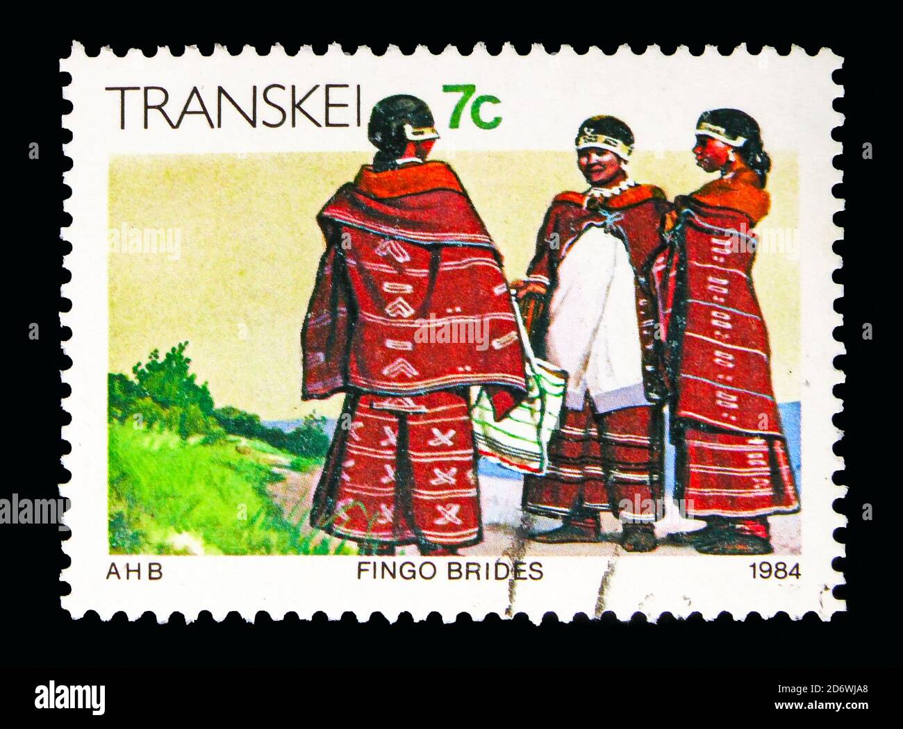 MOSCÚ, RUSIA - 13 DE MAYO de 2018: Un sello impreso en Sudáfrica, patrias, muestra a Fingo Brides, serie Transkei, alrededor de 1984 Foto de stock
