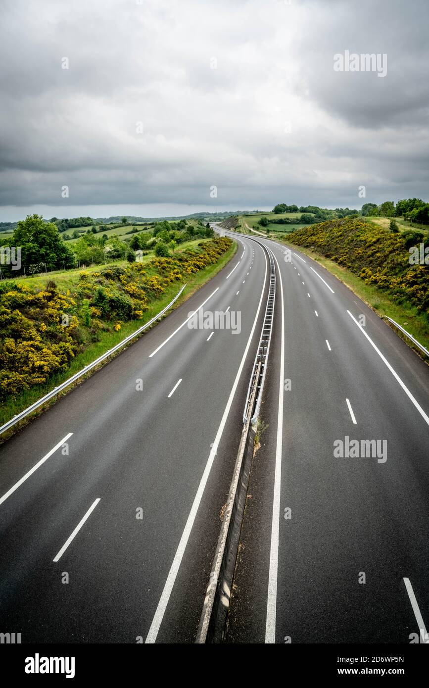 Autopista, Lot, Francia. Foto de stock