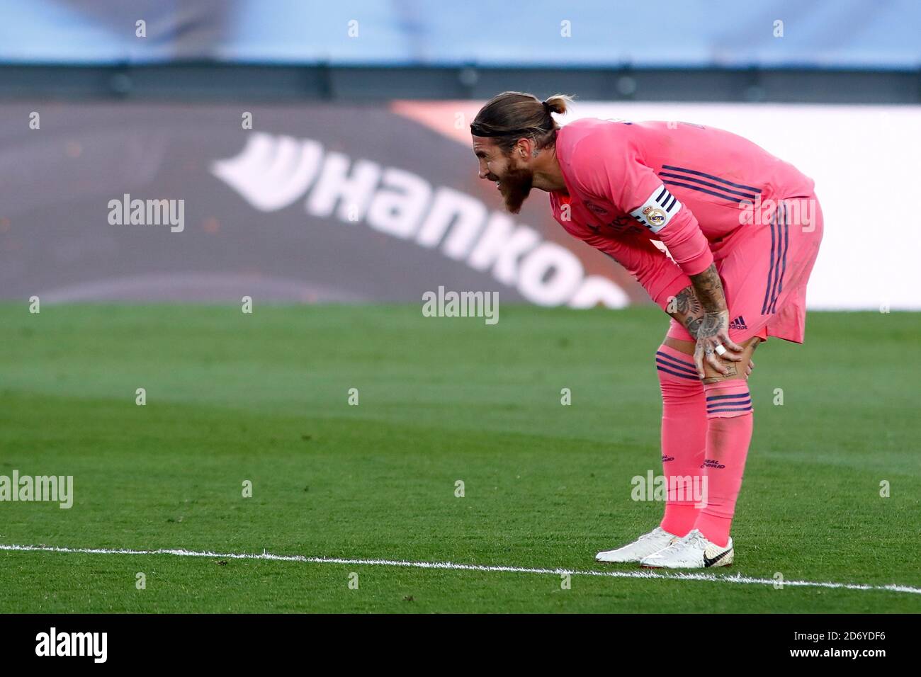 Ergio Ramos del Real Madrid durante el Campeonato de España la Liga de fútbol entre el Real Madrid y Cádiz CF el 17 de octubre de 2020 en Alfredo Di Foto de stock