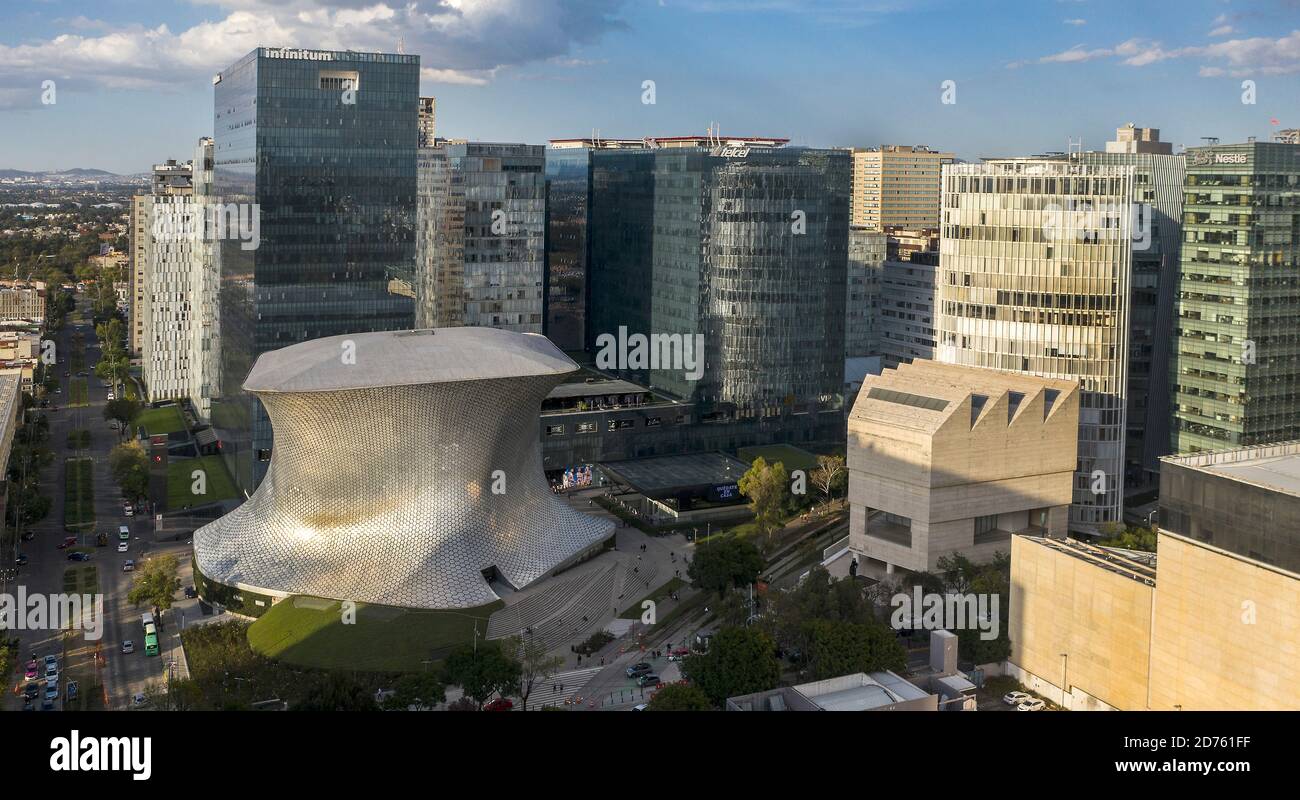 Museos Soumaya y Jumex, Ciudad de México, México Foto de stock