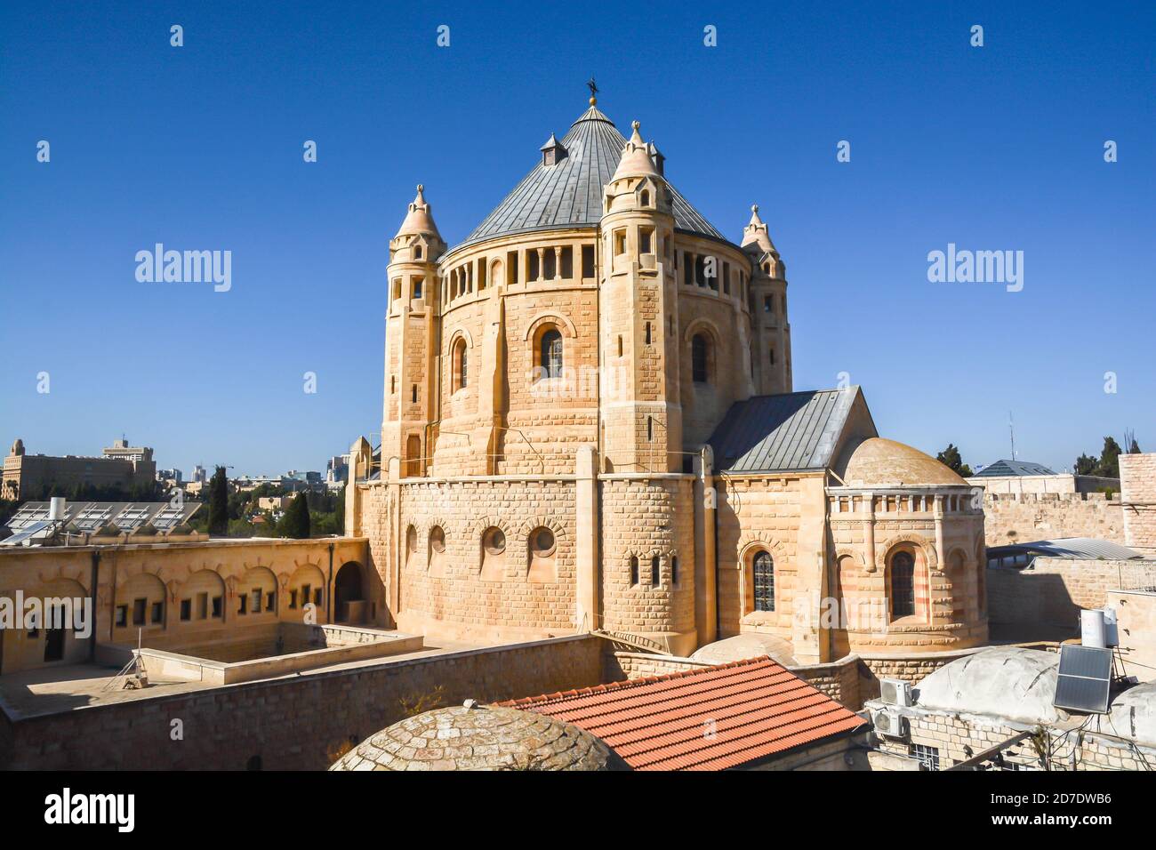 Monasterio de la Asunción de la Virgen. Templo católico en la colina de Sión de Jerusalén. Foto de stock