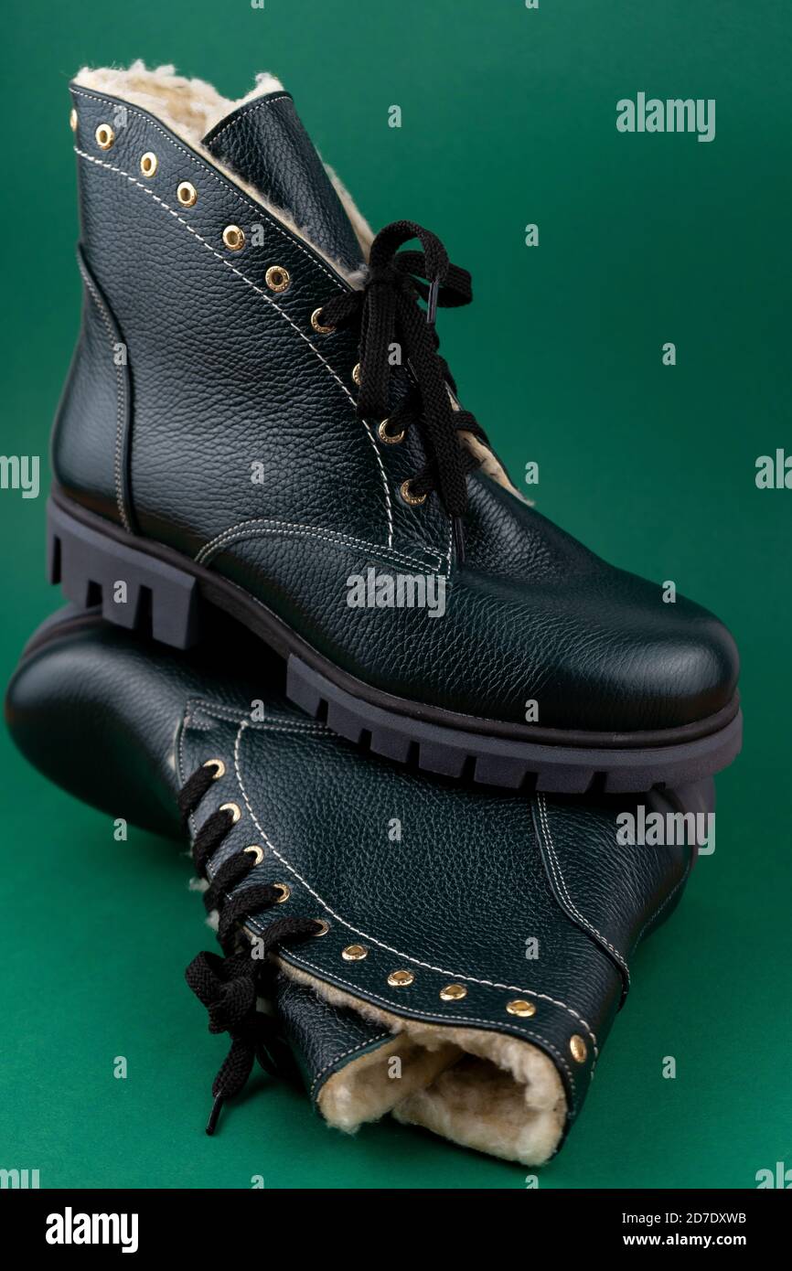 Cleaning boots fotografías e imágenes de alta resolución - Página 13 - Alamy