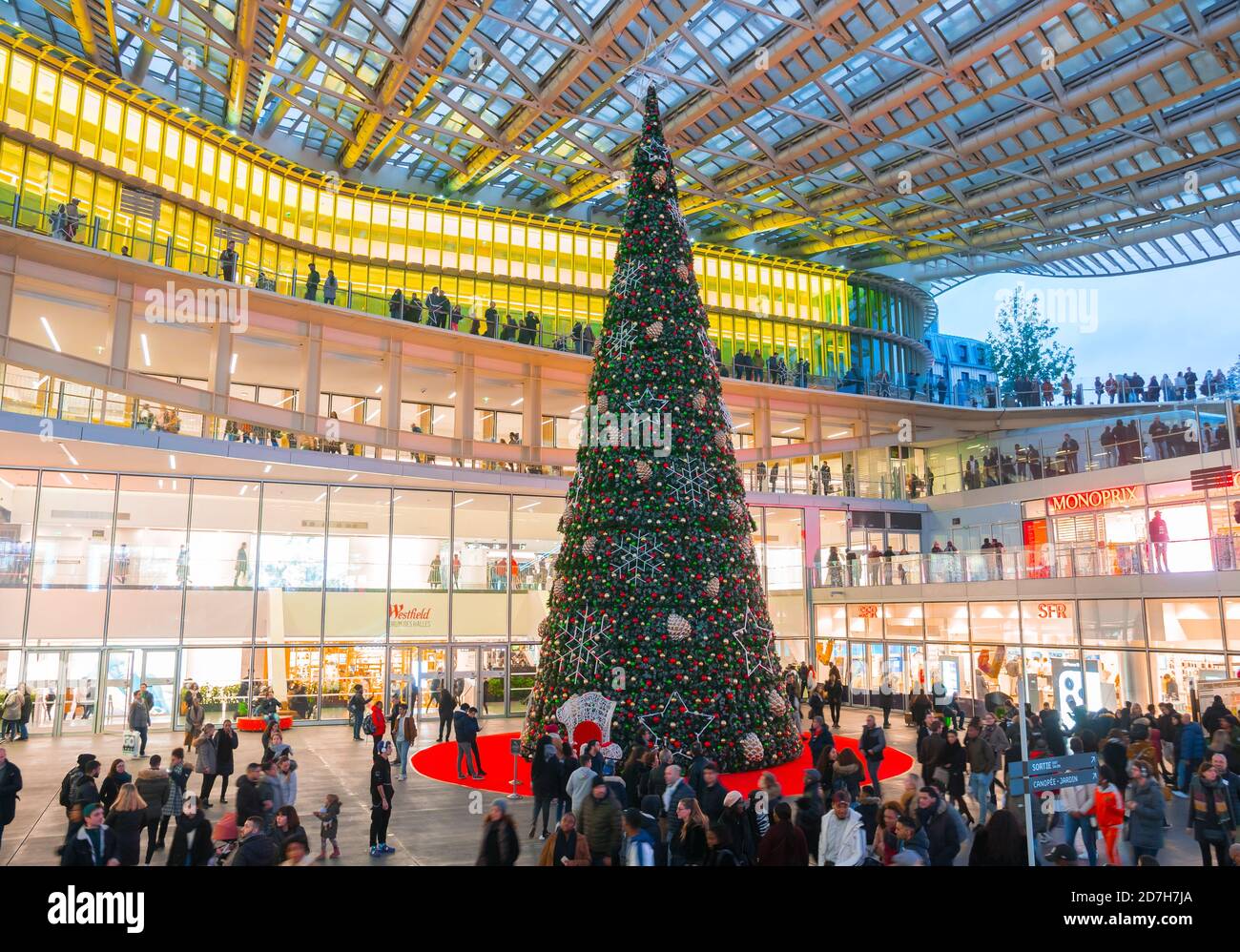 Chatelet les 2025 halles lacoste