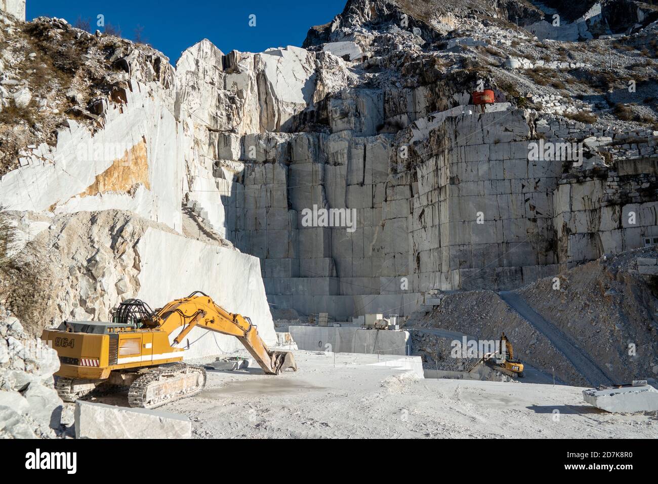 Carrara cantera fotografías e imágenes de alta resolución - Alamy