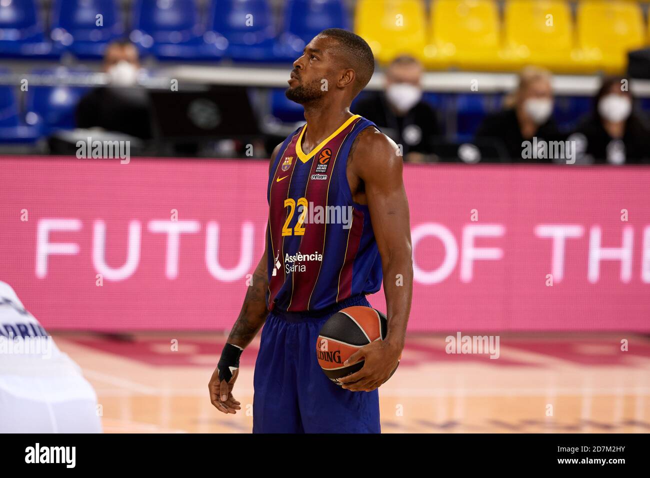 Barcelona, España. 23 de octubre de 2020. Cory Higgins del FC Barcelona durante el partido Euroliga de Turkish Airlines entre el FC Barcelona y el Real Madrid en el Palau Blaugrana el 23 de octubre de 2020 en Barcelona, España. Crédito: Dax Images/Alamy Live News Foto de stock