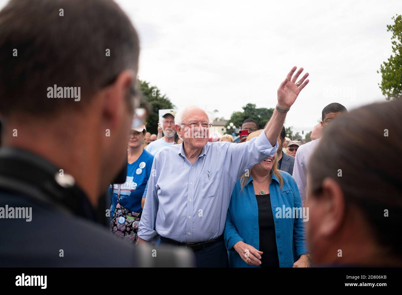 2020 el esperanzador demócrata presidencial Bernie Sanders, independiente de Vermont, hace campaña en la feria del estado de Iowa el 11 de agosto de 2019 en Des Moines, Iowa. Crédito: Alex Edelman/The Photo Access Foto de stock