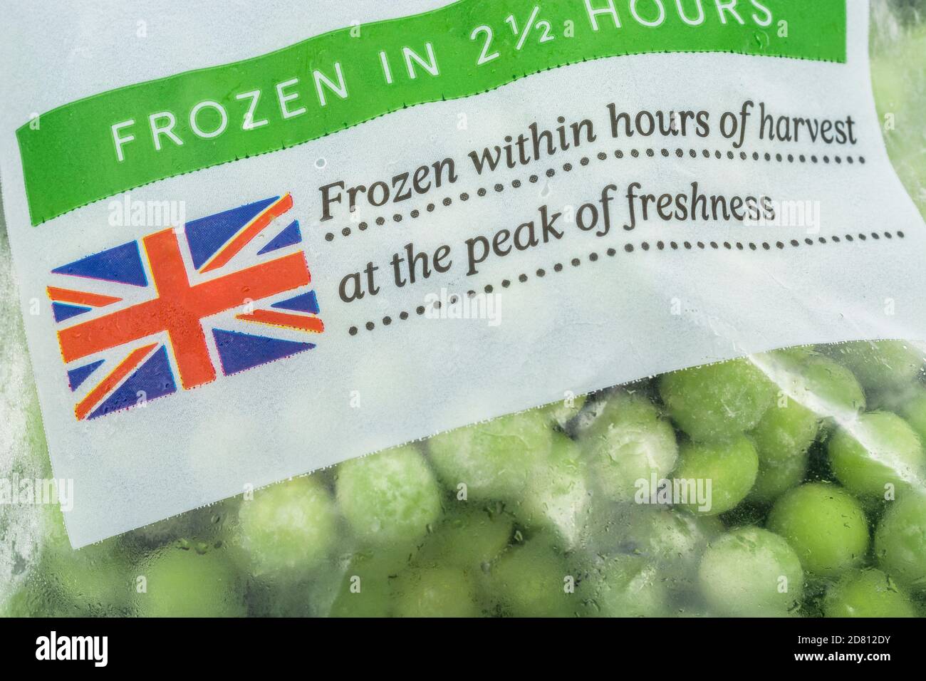 Tesco etiqueta propia de guisantes congelados en el embalaje original con  Union Jack para mostrar los guisantes producidos en el Reino Unido. Para  productos de Marca propia / propia etiqueta, alimentos de