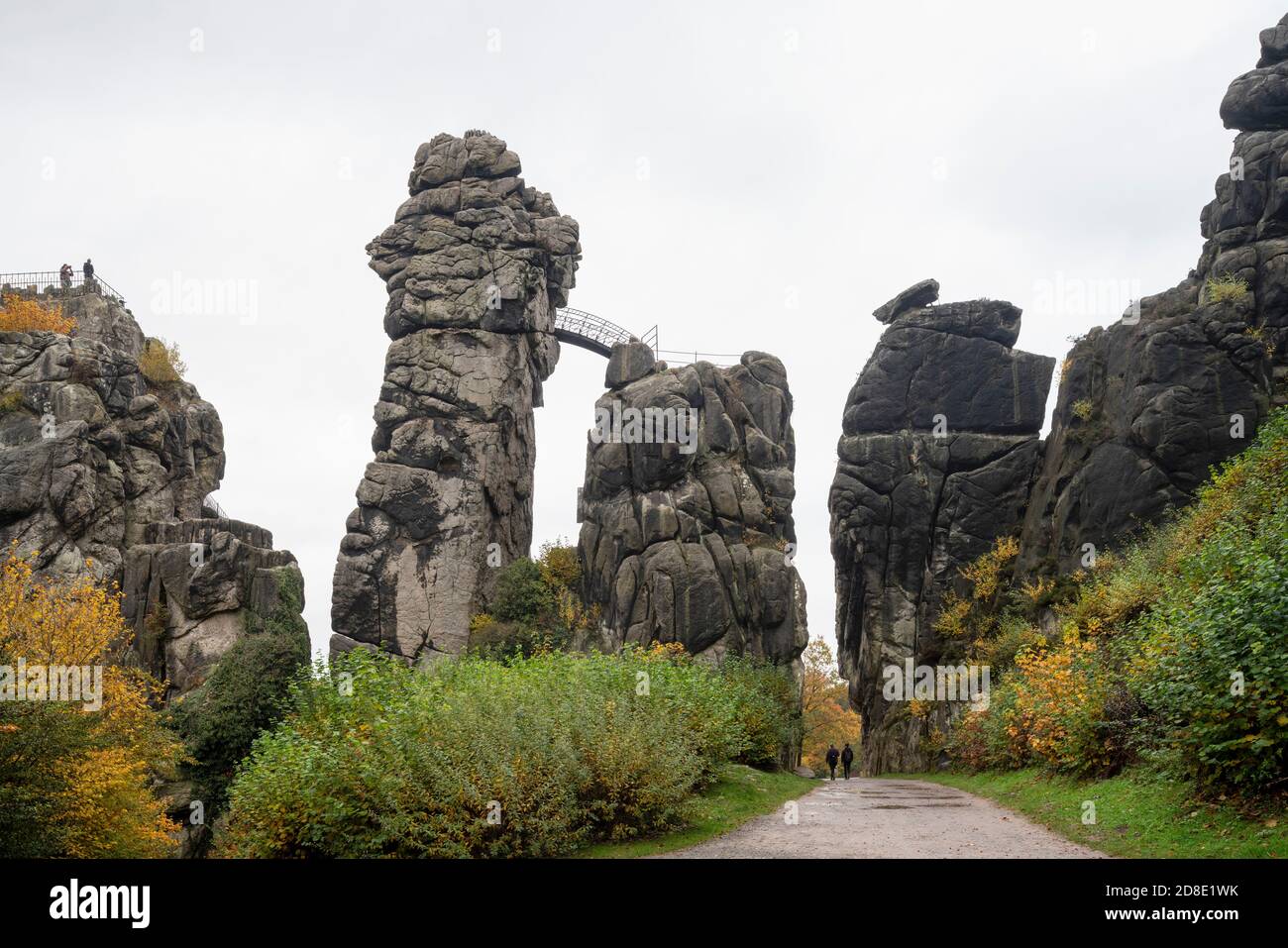 Horn-Bad Meinberg, Externsteine im Herbst, Blick von Südwesten Foto de stock