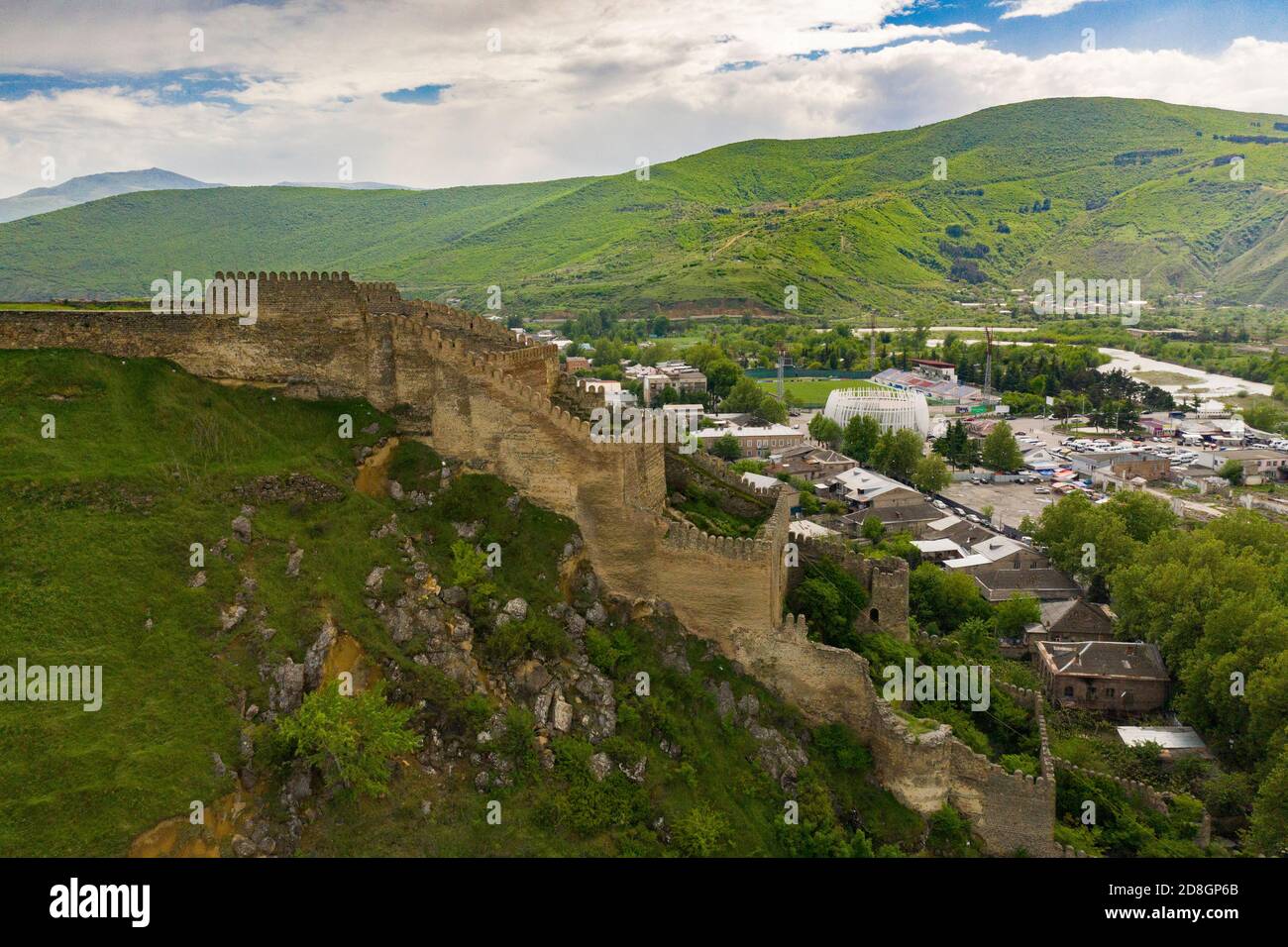 Fortaleza de Gori (Castillo de Gori), una ciudadela medieval en Gori, Georgia, Cáucaso, Europa. Foto de stock