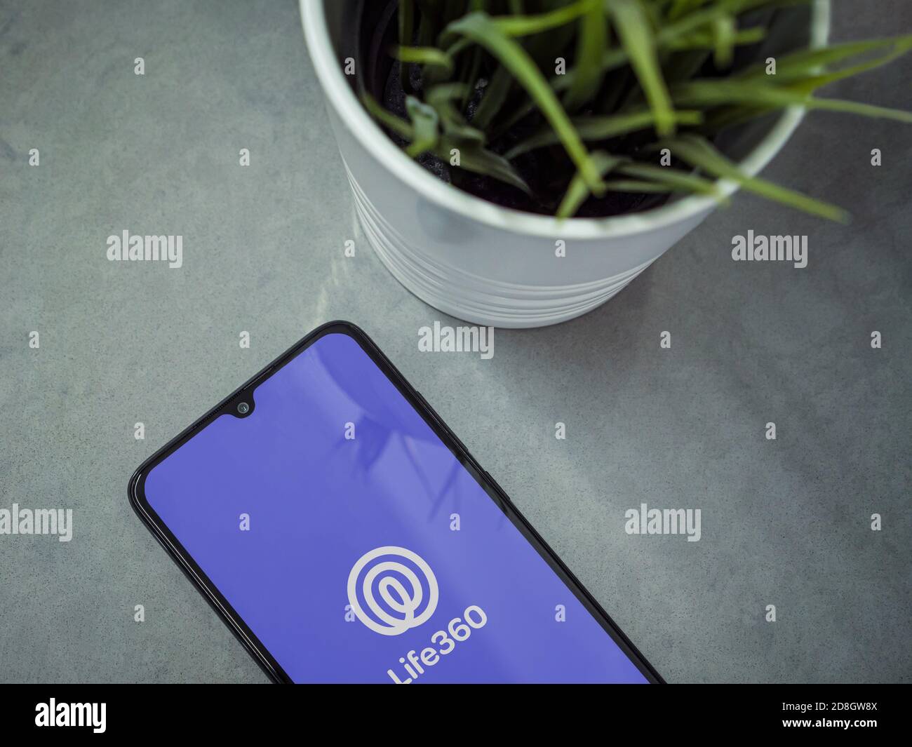 Life360 Logo Fotos E Imagenes De Stock Alamy