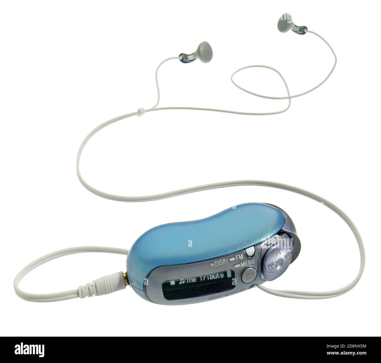 https://c8.alamy.com/compes/2d8nx5m/funciona-con-el-reproductor-de-mp3-azul-de-sony-con-auriculares-fotografiados-un-fondo-blanco-2d8nx5m.jpg