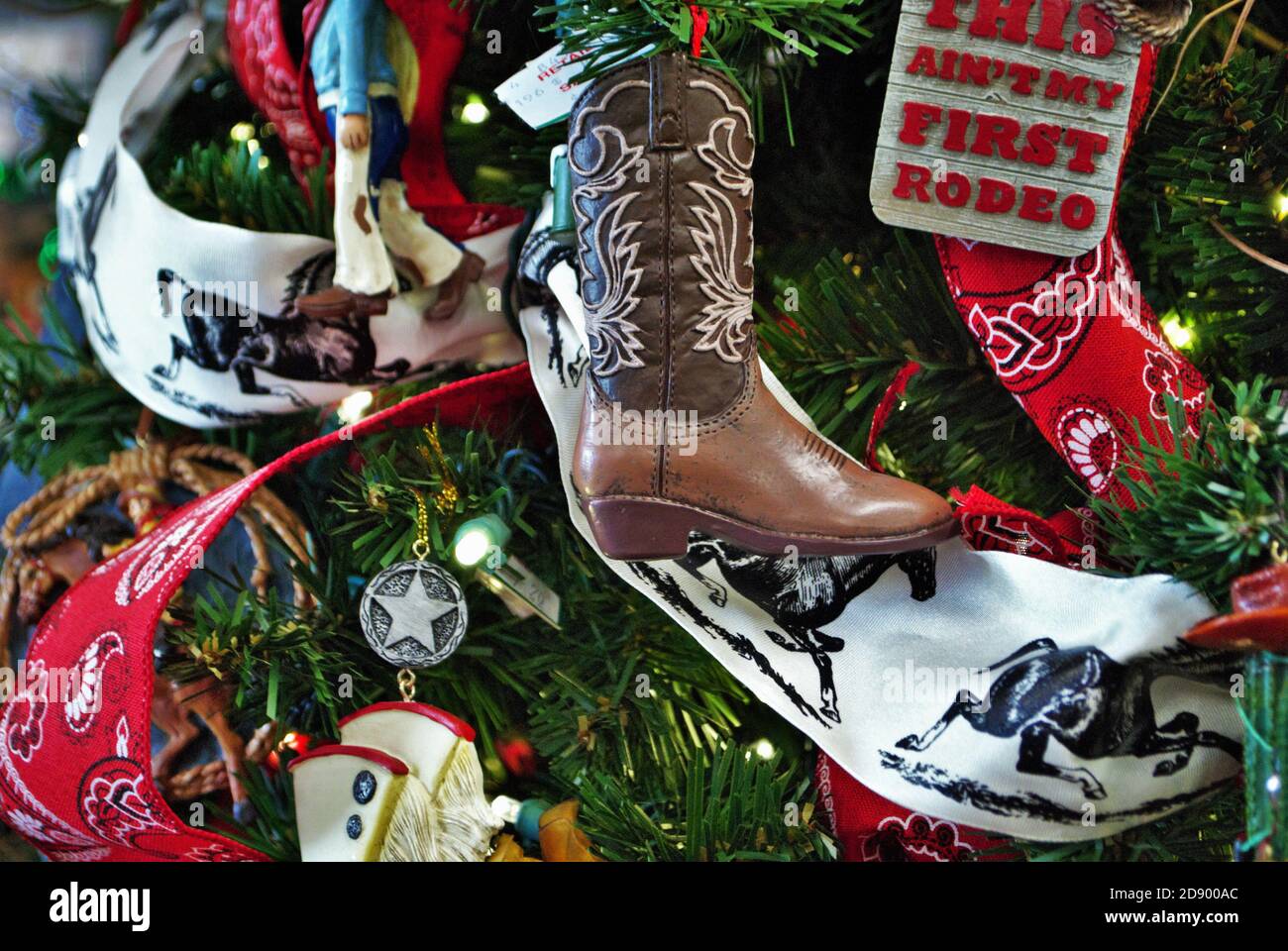 Cowboy christmas fotografías e imágenes de alta resolución - Alamy
