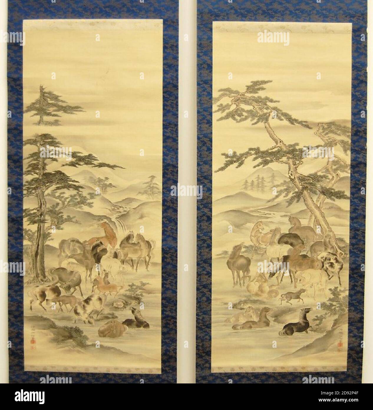 Kano Kazunobu -par de pergaminos colgantes, pinturas. Grupo de caballos por río. Tinta y colores sobre seda, 1856-62, Foto de stock