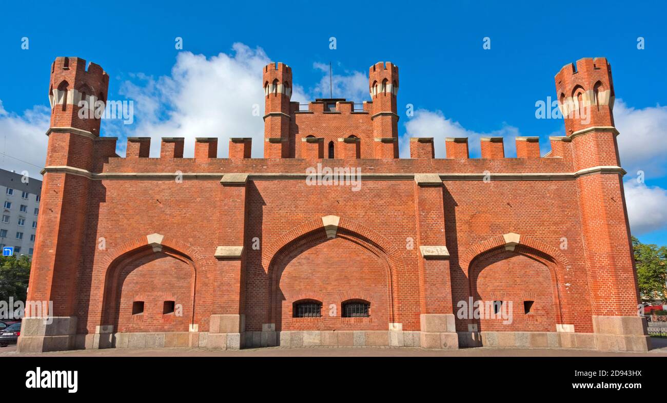 King's Gate, una de las siete ciudades que sobreviven en Kaliningrado, Rusia Foto de stock