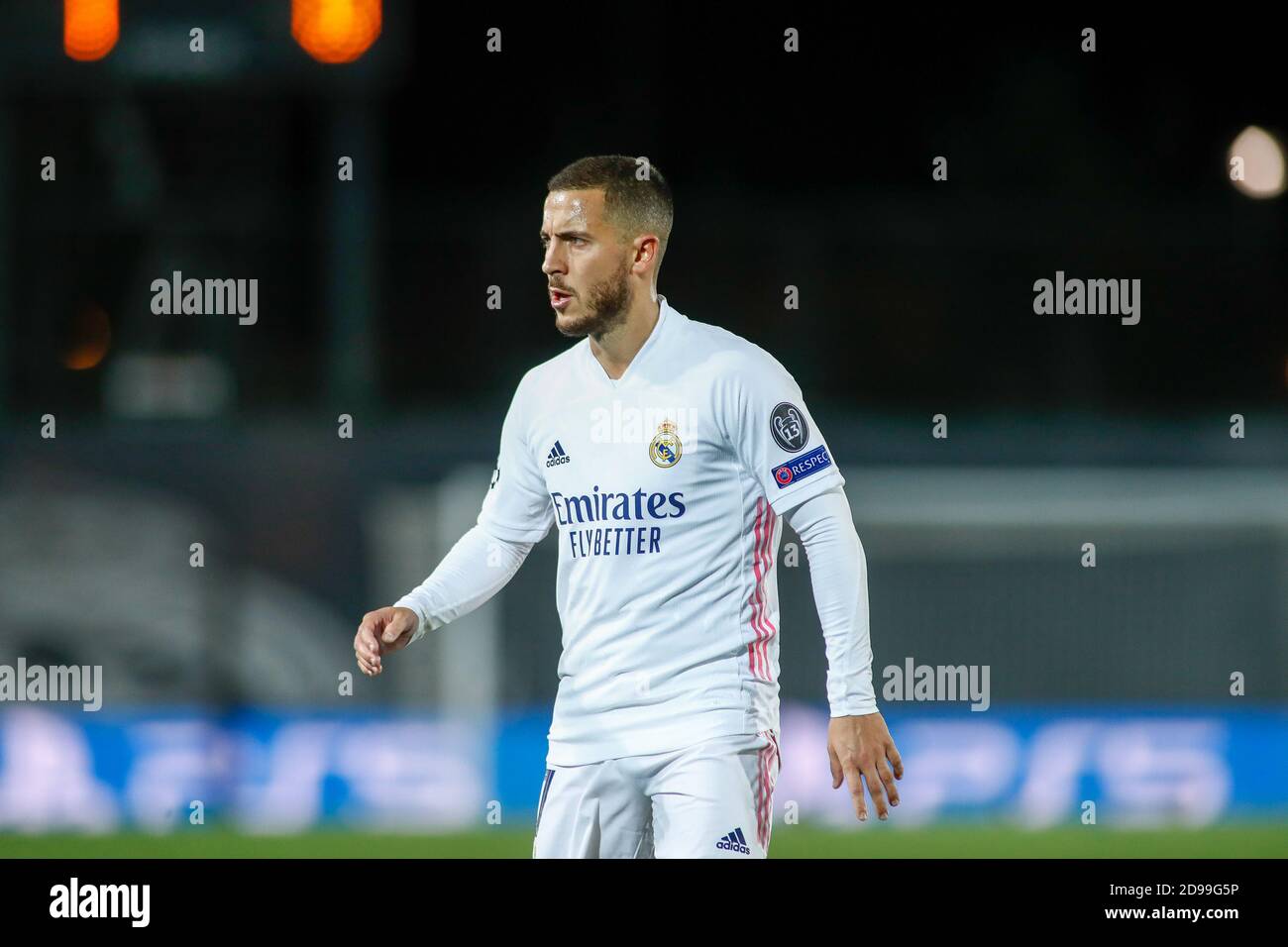 Madrid, España. 03 de noviembre de 2020. Eden Hazard of Real Madrid mira durante la Liga de Campeones de la UEFA, Group Stage, Grupo B partido de fútbol entre el Real Madrid CF y el FC Internazionale el 3 de noviembre de 2020 en el estadio Alfredo Di Stefano en Valdebebas cerca de Madrid, España - Foto Oscar J Barroso / España DPPI / DPPI crédito: LM/DPPI/Oscar Barroso/Alamy Live News crédito: Gruppo Editoriale LiveMedia/Alamy Live News Foto de stock