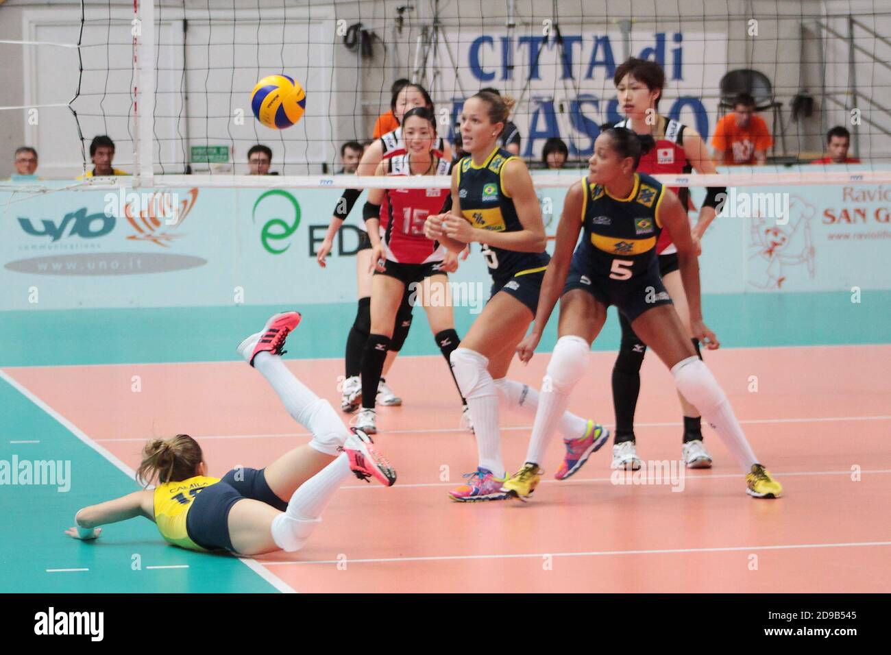 Nazionale femminile di pallavolo giapponese fotografías e imágenes de