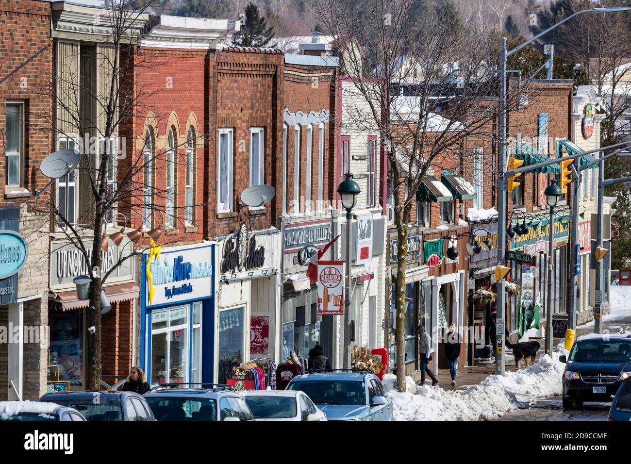 Una escena de la calle de invierno en la calle principal de Huntsville, EN. Foto de stock