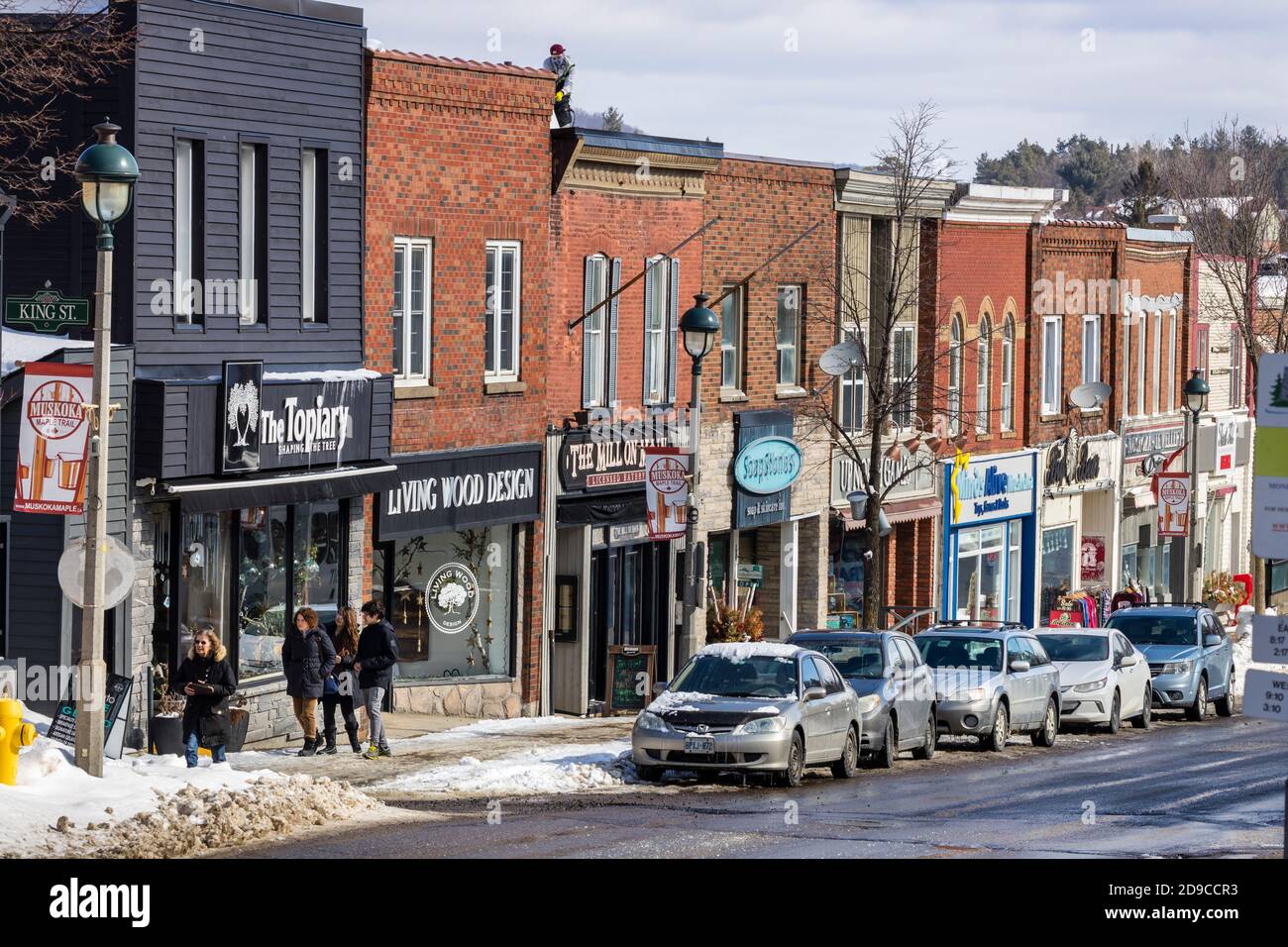 Una escena de la calle de invierno en la calle principal de Huntsville, EN. Foto de stock