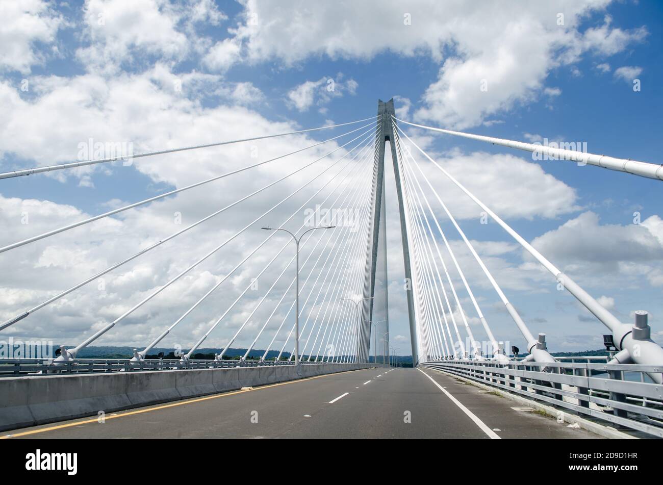 Tercer puente sobre el Canal de Panamá en el lado del Caribe De Panamá Foto de stock