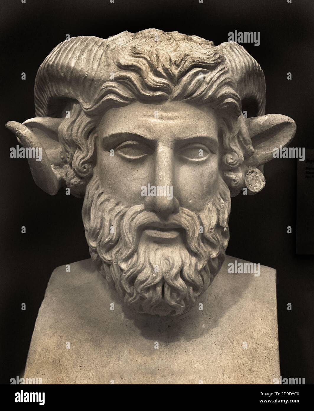 Yesos del siglo xviii del museo herculanense fotografías e alta resolución - Alamy