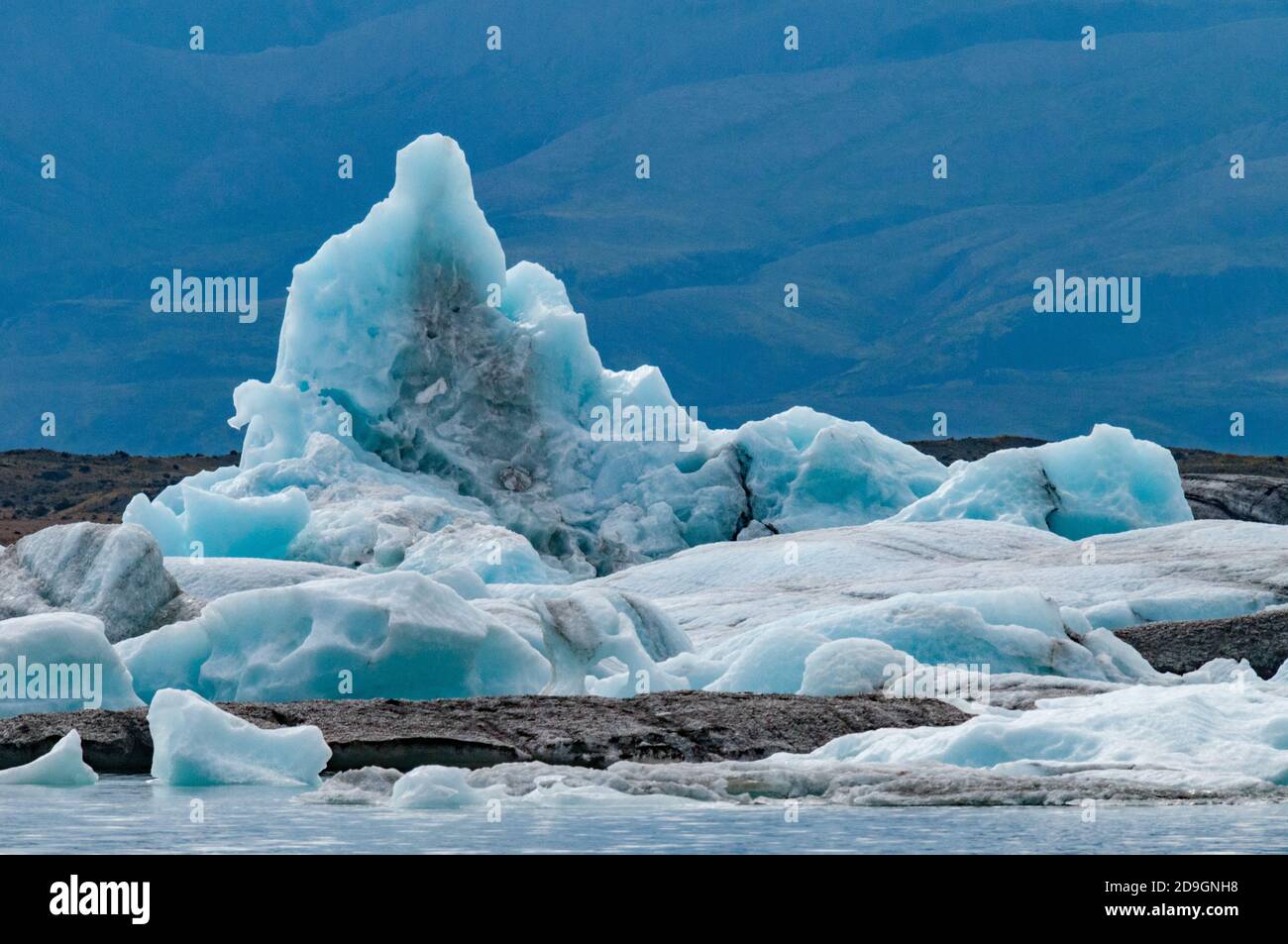 Los glaciares se derriten en Islandia como resultado del calentamiento  global y el cambio climático. Foto de Liz Roll Fotografía de stock - Alamy