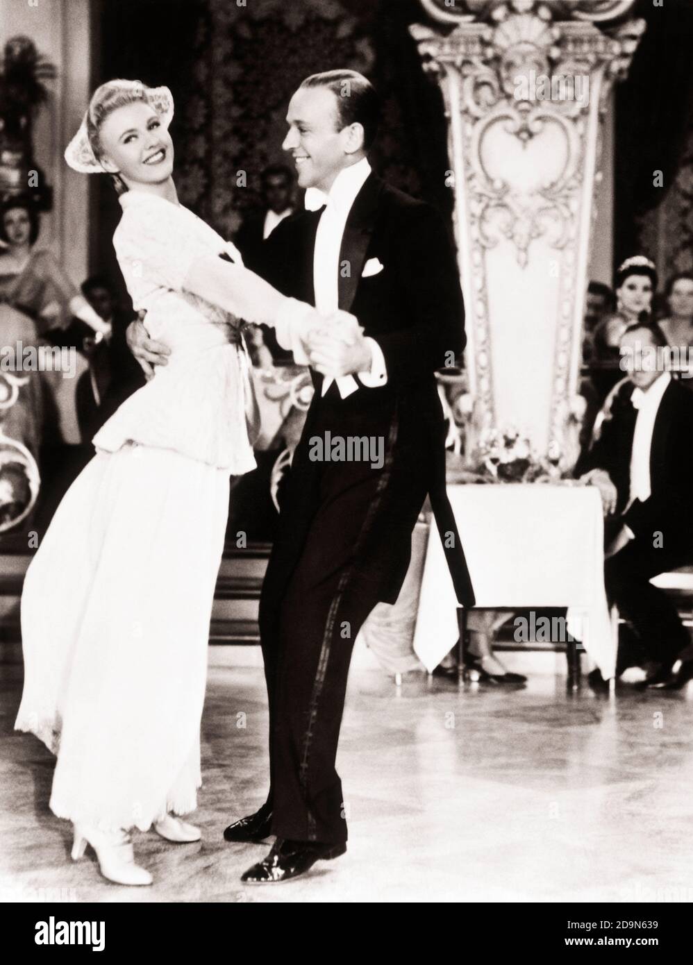 Arts rogers de cuerpo entero fotografías e imágenes de alta resolución