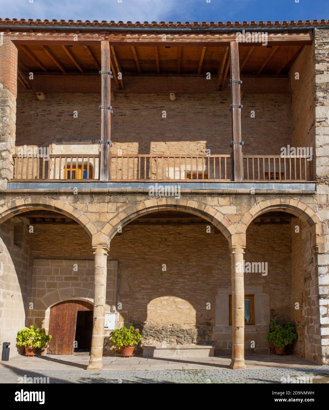 Palacio del siglo xv de los condes alba de aliste fotografías e imágenes de alta resolución Alamy