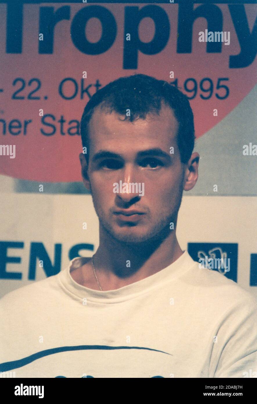 El tenista ucraniano Andrei Medvedev, 1995 Foto de stock