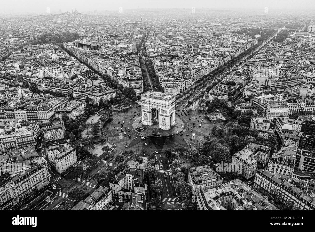 Vista aérea del Arco del Triunfo, París Foto de stock