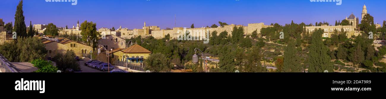 Panoroma de vista de la Iglesia de la Dormición en el monte de Sión, en Jerusalén, Israel. Basílica, memorial. Foto de stock
